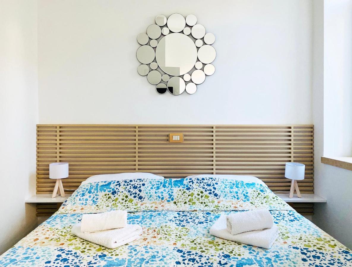 En-Suite Iris On Rokova Street - 5 Min Walk To The Old Town Of Split Bagian luar foto